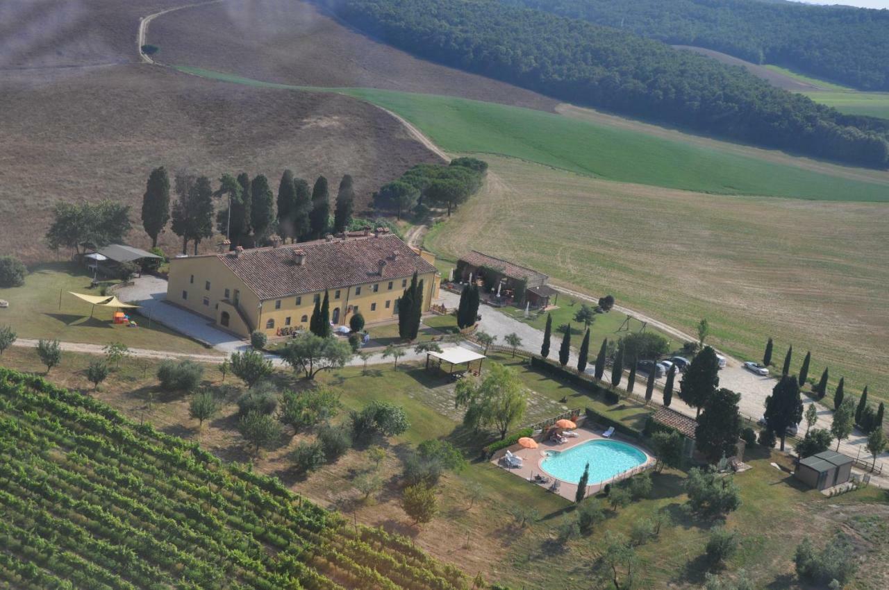 Agriturismo Ca Lo Spelli Guasticce Bagian luar foto