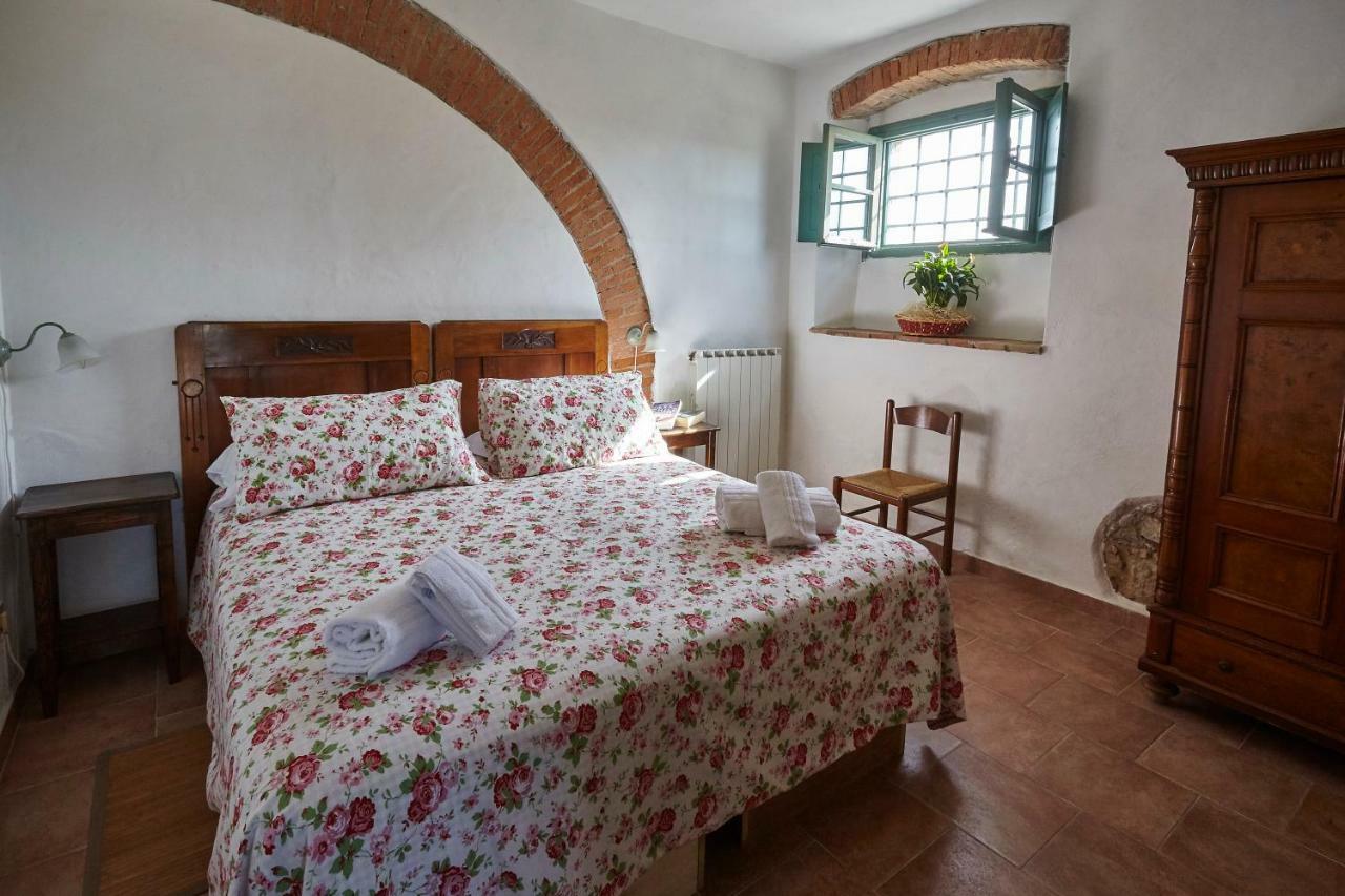 Agriturismo Ca Lo Spelli Guasticce Bagian luar foto